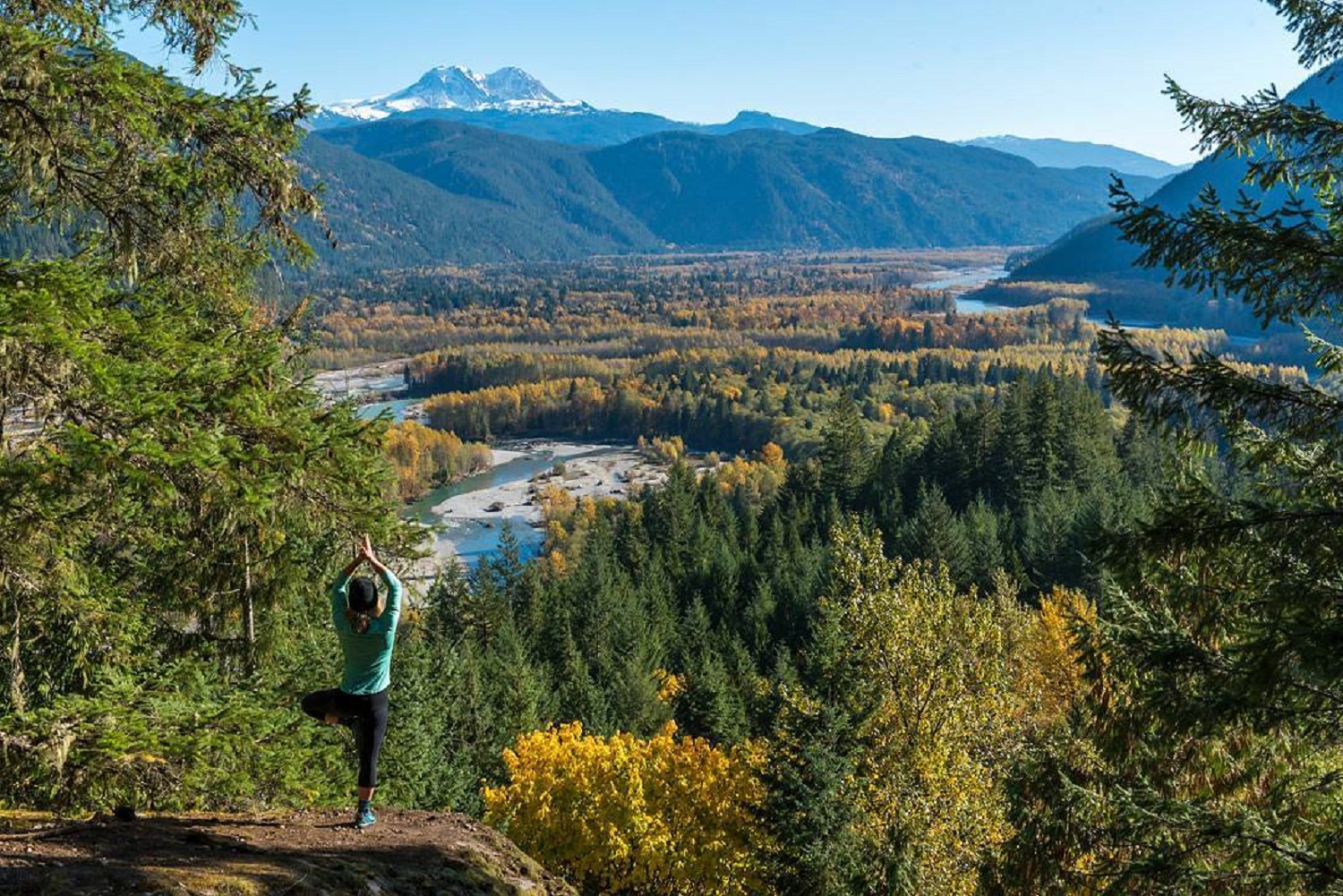 Hiking Crooked Falls Image